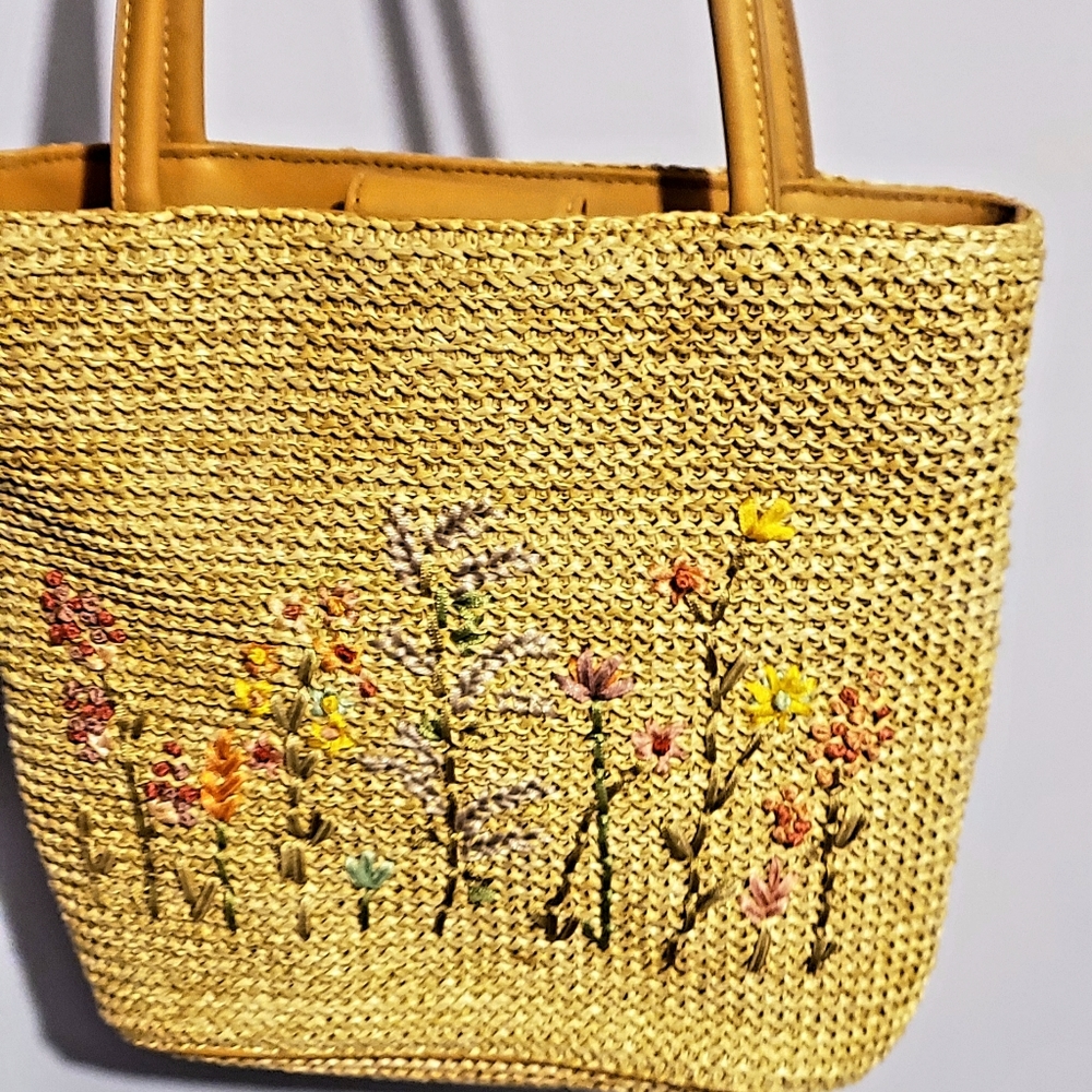 Straw Hand Bag